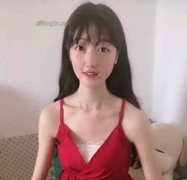 快手63w粉网红《舞蹈系萌妹》体C服合集