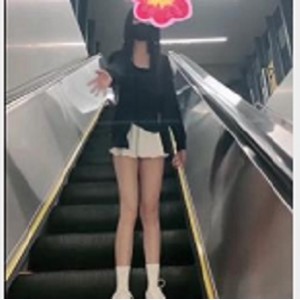 twitter极品嫩妹《Luna000》户外合集