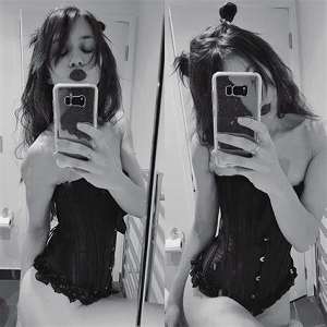 p站欧美小姐姐《MissAlice》作品