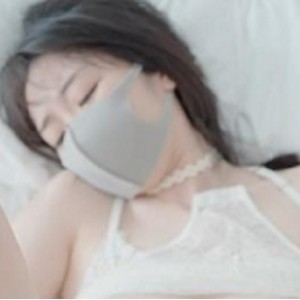 火爆P站网红《玩偶姐姐HongKongDoll》最新自费陪玩