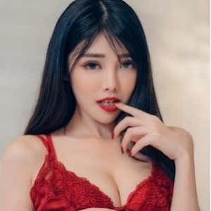 JVID女神Linda《尤妆妆》红se you惑