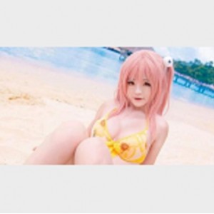 岛国知名女星（赤根京）COS穗乃果加私拍合集