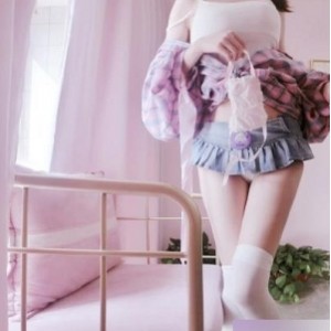 老牌二次元网红（赛高酱）20部cos作品附赠400张图集【1.51G】