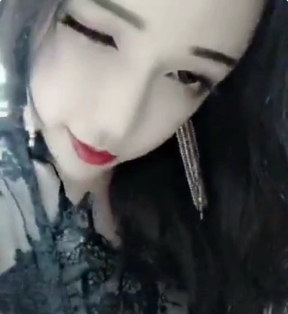 抖音狐媚脸网红（顾灵曦）短视频，勾人眼神摄人心魄【5.42GB】