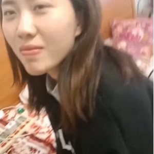 周末和女朋友一起出租房间，完美露脸，摸摸da pao，百度盘资源分享