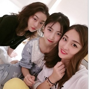 超级甜美女神私拍照片，2v26p+928m，百度盘免费下载