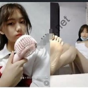 可爱小虎牙软萌妹子宝宝子可乐合集