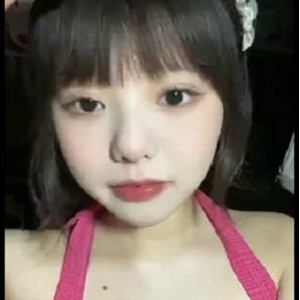 精选S货李月男友自拍视频展示，那地方青春原因曝光，3分钟下载观看