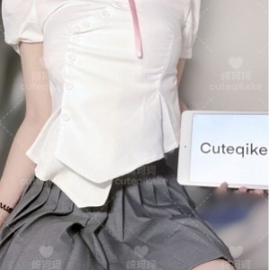 大二学生挑战绮珂珂宿舍装饰