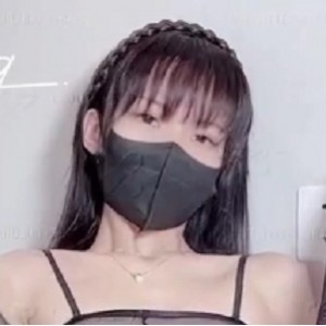 自行打包的米娜学姐连身丝袜，1v，200m，百度盘