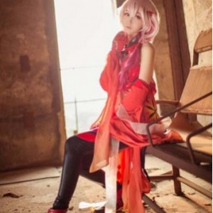 日本Cos剧情片：单亲母亲与儿子的亲情故事，3.2G视频中文字幕，生物课知识内涵丰富推荐