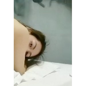 仅展示了他们之间的默契和互动，还给观众带来了欢乐和启发。快来收藏他们的28个视频，一起感受这对夫妻带来的欢乐吧！