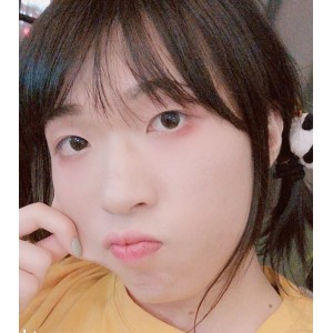 视频数量和大小都非常可观，对于喜欢她风格的粉丝来说，绝对是一次难得的收藏机会。