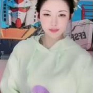 抖音私拍福利一只霸王兽最新合集39V1G，清纯靓丽JK热舞，双镜头土豪点舞