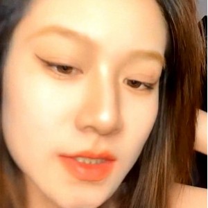 转载搬运百度盘温柔媚娘黑丝高跟深ye qing合集1V3.2G，运动道具伺候小哥