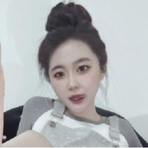 转载搬运百度盘湿滑足艺合集18V859MB，臭怪兽被脚脚欺负