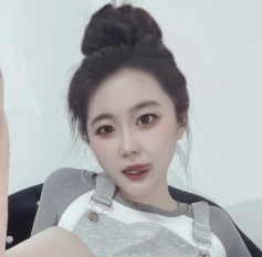 转载搬运百度盘湿滑足艺合集18V859MB，臭怪兽被脚脚欺负