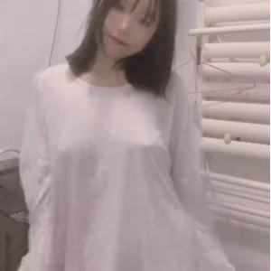 转载快手甜美周周乖崽最新合集22V125MB，童颜大罩杯少女，百度盘提取码gvtj