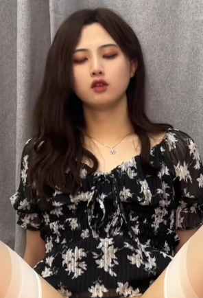 伪娘合集百度盘CDxun最新同步OFFSL更新272V47.29G，包含老资源与新视频