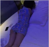 素人自拍旗袍美腿王最新合集50V30G，真实嘴艺展现