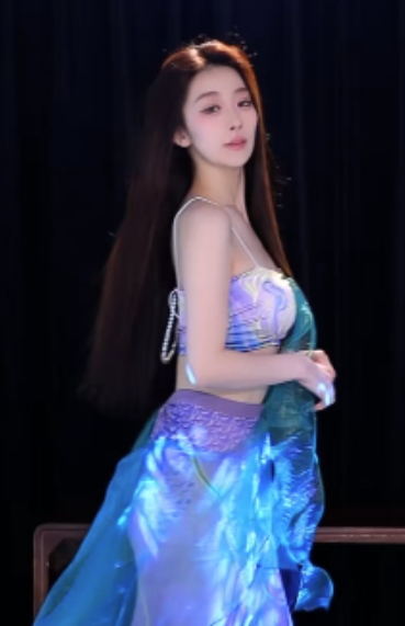 转载抖音热舞虞姿最新合集45V4.7G，链接30天有效