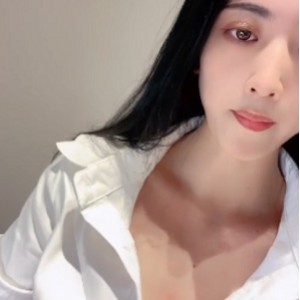 [自行打包]甜桃11提莫神颜主播沉沦聊骚合集22V40G，百度盘分享