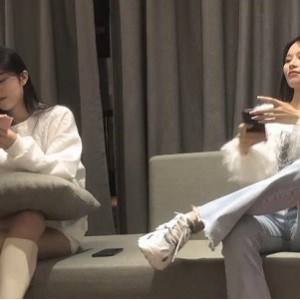 文轩双女主魅力合集2V4.2G，颜值身材爆表