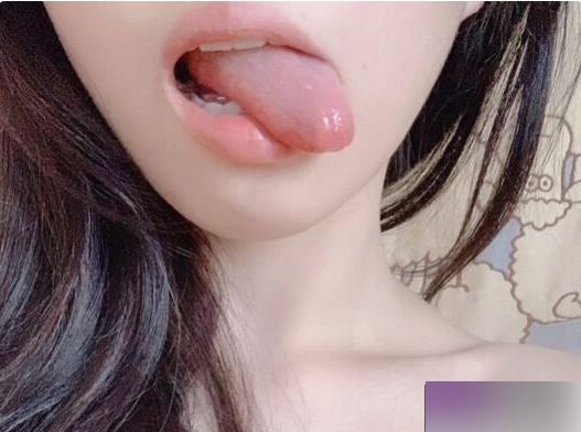 推特月月酱27部1.65G新晋网红