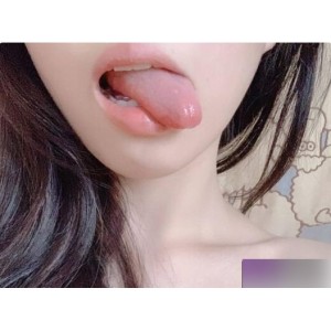 推特月月酱27部1.65G新晋网红