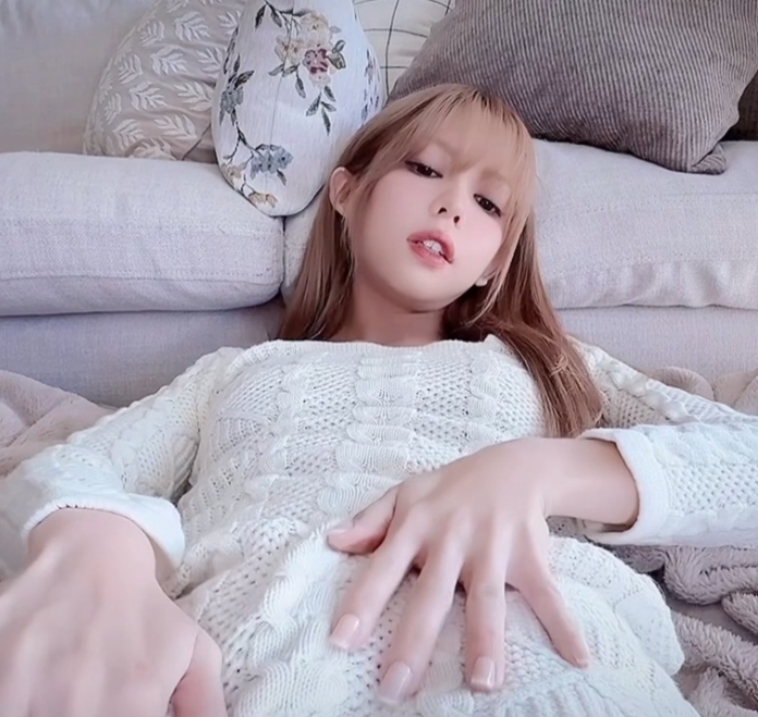 kittyKum乱来深夜合集213.5G亚裔珍贵流露88部