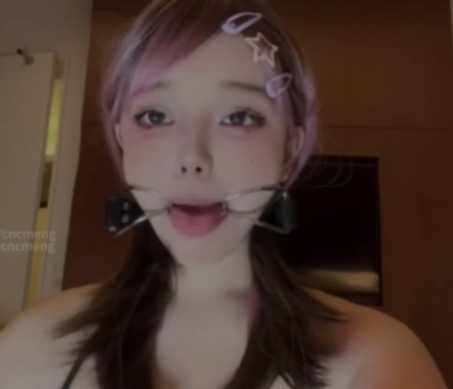 抖音欲梦反差视频合集80部33.7G，补档去重无密码，肤白有料某处饱满咬着唇喘气