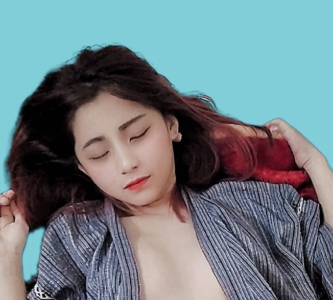 抖音yuumeilyn私密视频合集新增20V34.8g童颜大罩杯