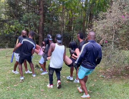 黑鬼互动IsabellaUzcategui合集3V7.4G，黑人团建，互动火爆