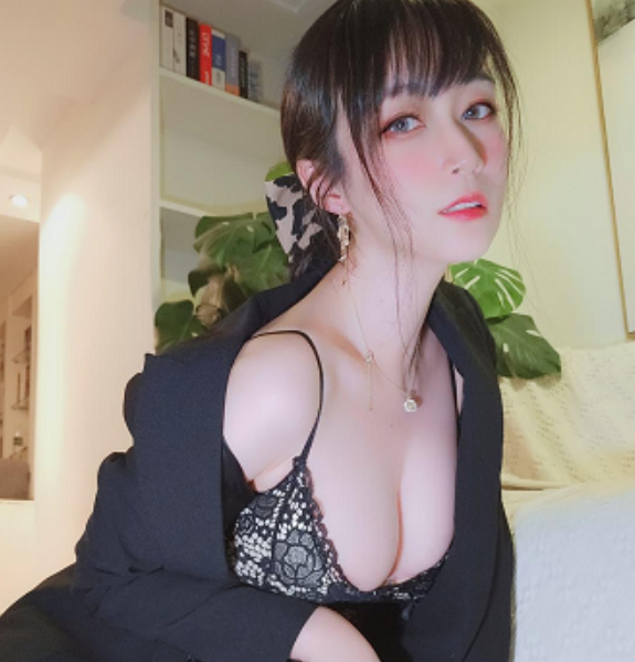 白银81全集137G劲爆182期丝姨热舞珍藏