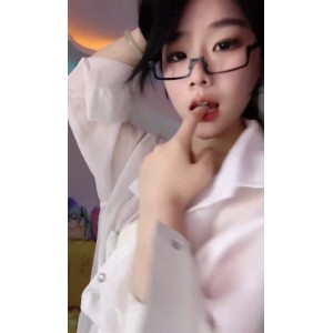 推特琪琪蜜桃臀热舞合集67部7.5G网友直呼顶不住