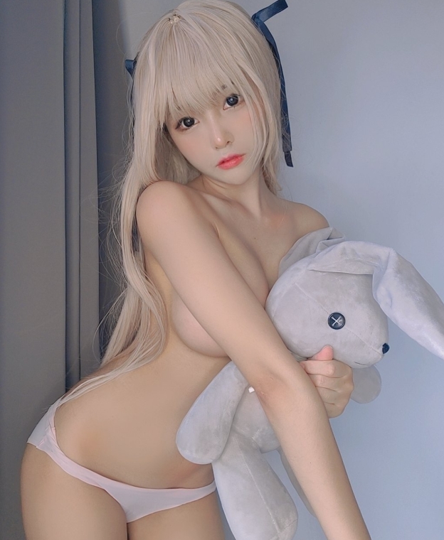 OnlyfansYAMIS超清私拍套图346P视频48部1.37G绝密收藏