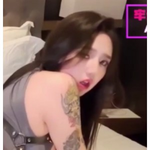 糖心VlogChloe丝袜情推车肆虐视频1部154m太会玩了