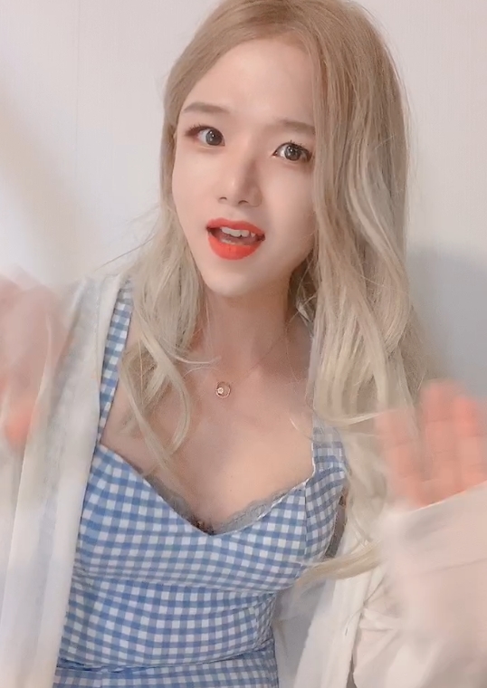 Jieun韩国CDTS热舞合集88V16G优质伪娘