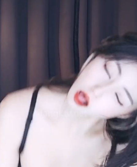 虎牙星也大罩杯定制热舞9V1.73G超值珍藏