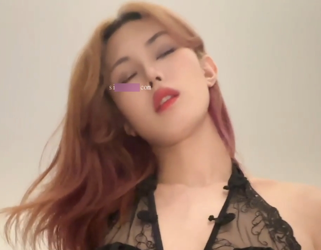 是桃子吖伪娘黑丝嘴艺互动1V412m绝了