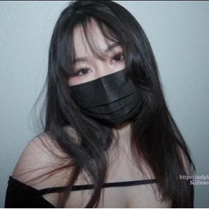 推特娜娜nana_taipei优质挑战1V660M