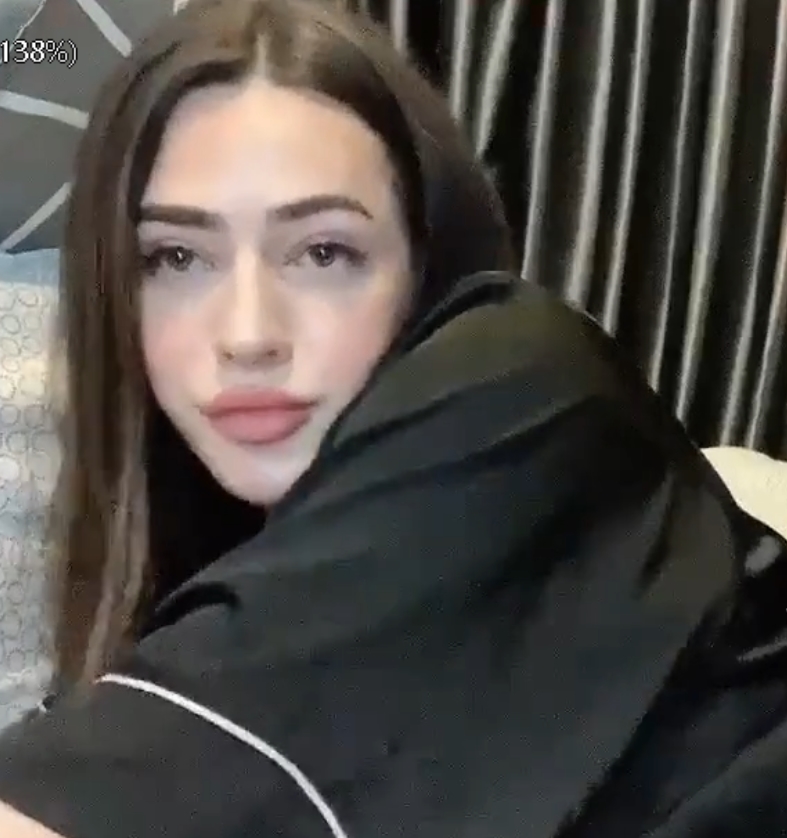 OnlyFans伪娘优质大礼包90V17.3G超值珍藏