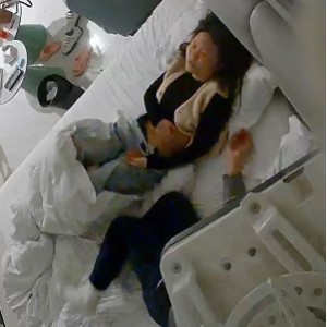 萤石云超火辣互动12部翘奶美女精瘦男友950MB