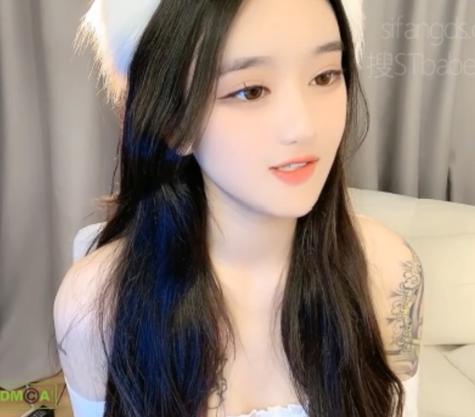 COS服qing_qq主播SP站合集98V147G太迷人了