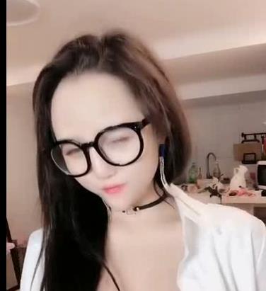 快手高颜值美女主播（穿云音）绝版私人定制短视频合集