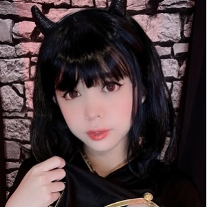 优质网红kittyxkum六月私拍合集6V527P5.28G火辣撩人