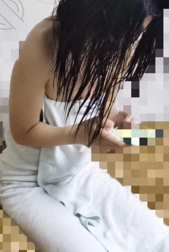 海角社区口渴婶婶求虐指教62部高清合集6.5G风韵熟透