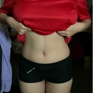 OnlyFans嫩模ppiinnkkxx绝密私拍43V162P1.58G曲线撩人